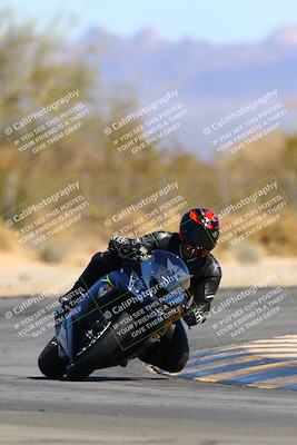 media/Mar-12-2022-SoCal Trackdays (Sat) [[152081554b]]/Turn 2 (1145am)/